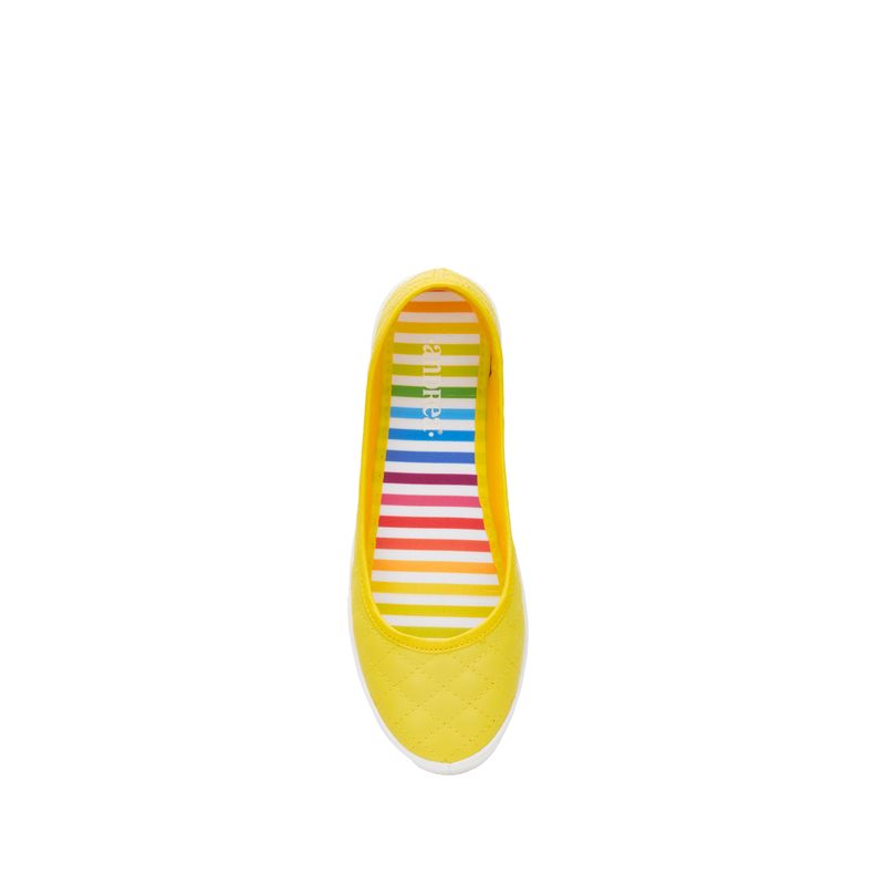 flat-andrea-mujer-53656