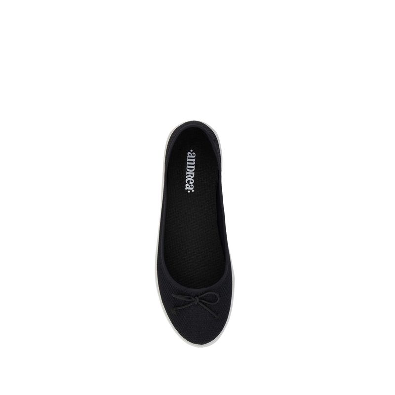 flat-andrea-mujer-63685