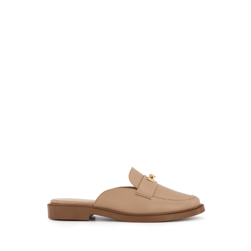 flat-andrea-mujer-67910