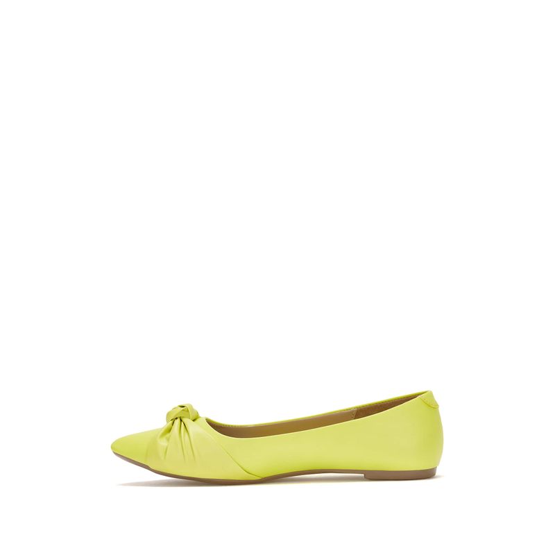 flat-andrea-mujer-83691