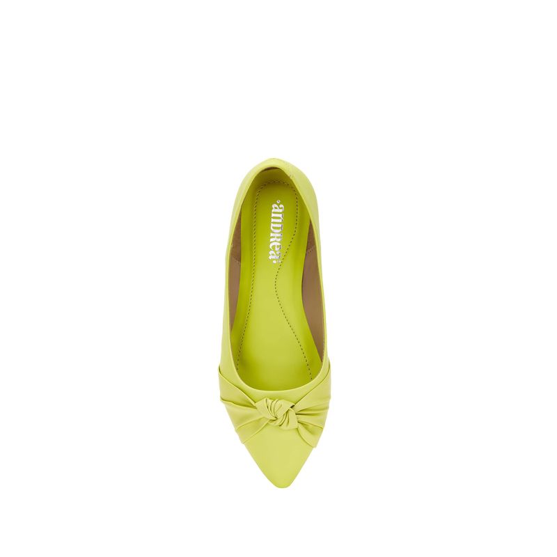 flat-andrea-mujer-83691