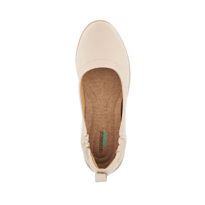 flat-andrea-mujer-89628
