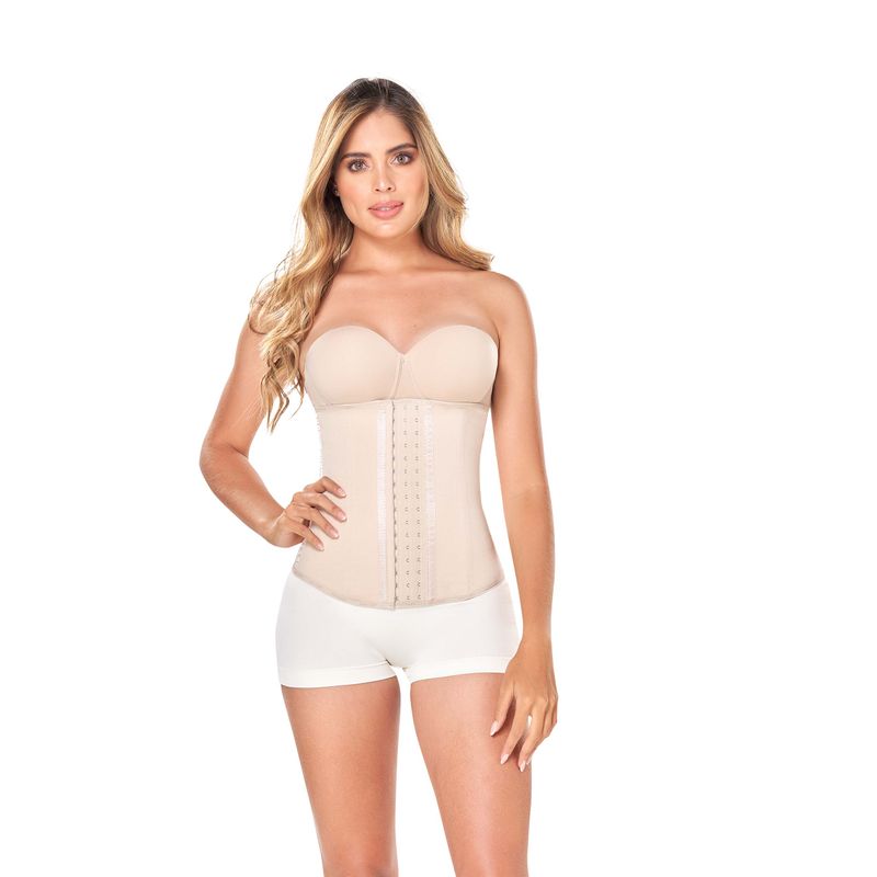 control-ann-chery-mujer-65489