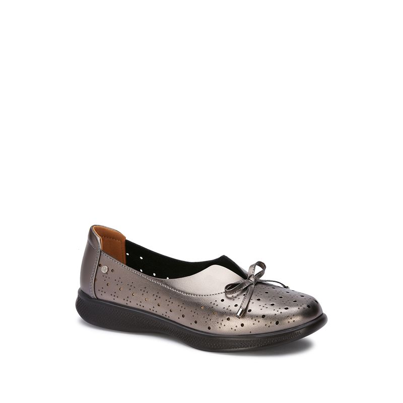 flat-andrea-mujer-89234
