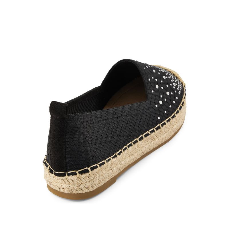 flat-andrea-mujer-71143