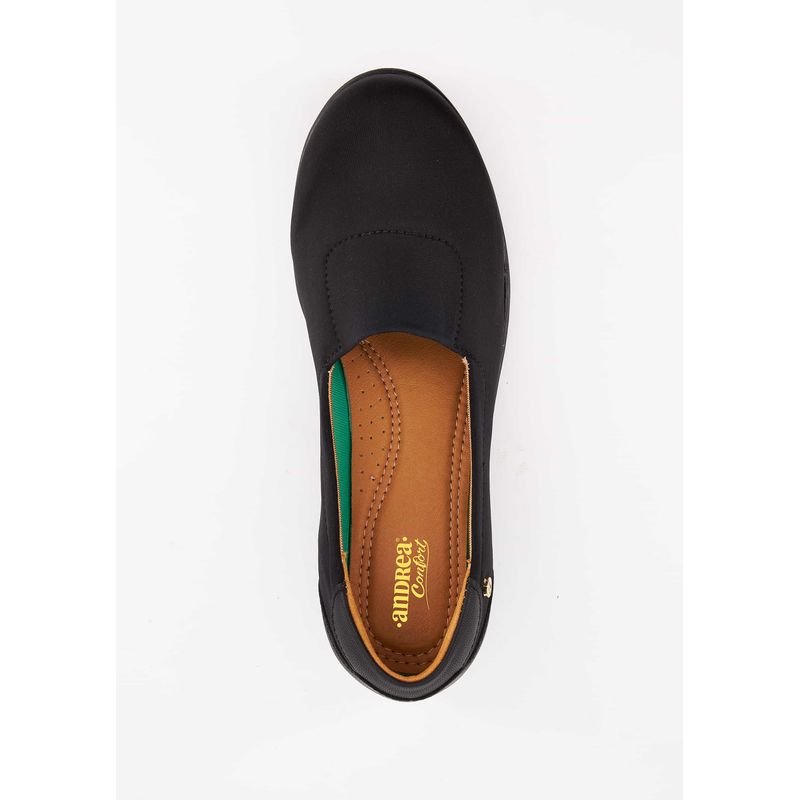 flat-andrea-mujer-73463