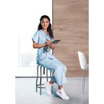 profesional-andrea-mujer-37412