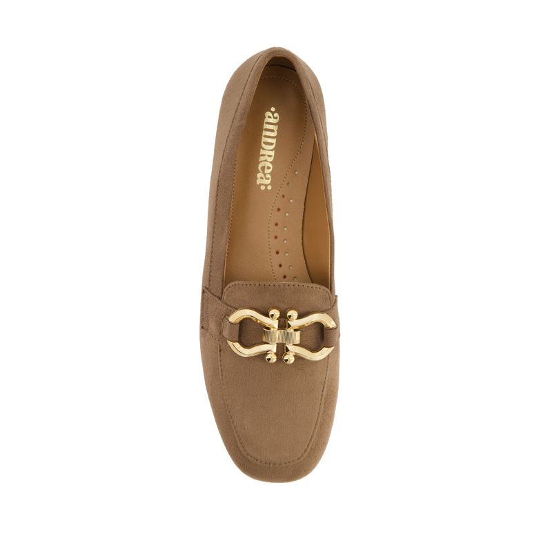 flat-andrea-mujer-85668