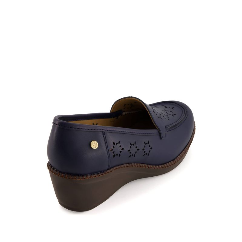 flat-andrea-mujer-73008