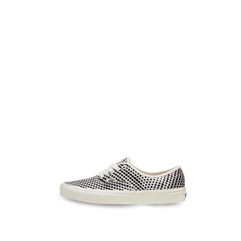authentic-mujer-62691