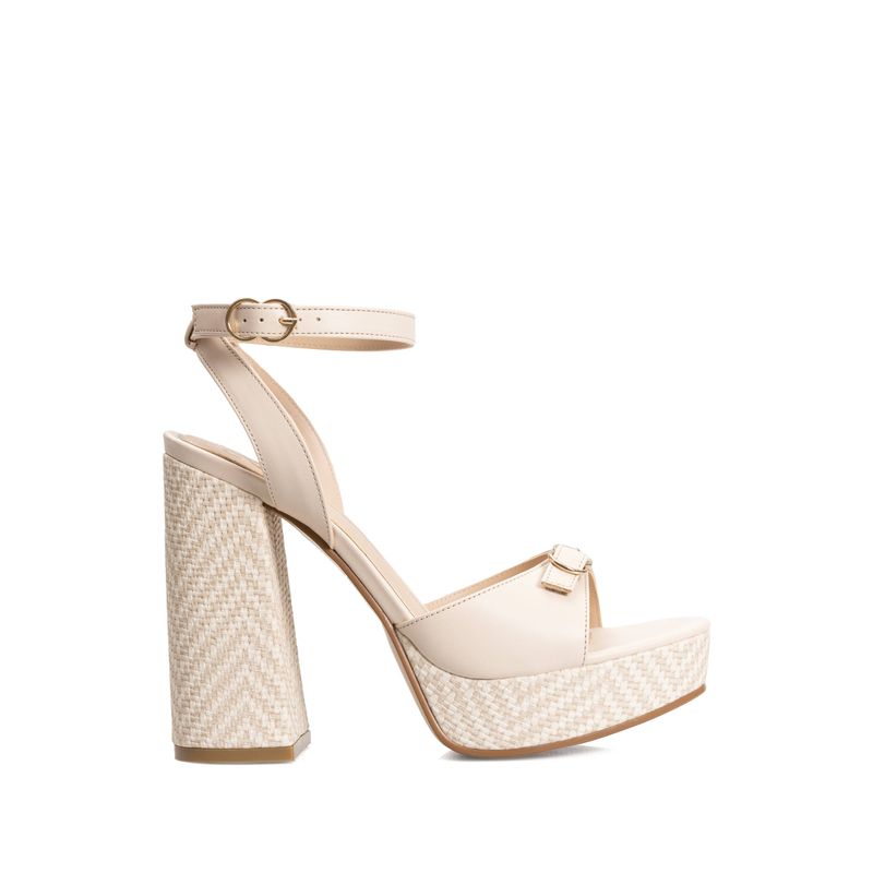 plataforma-andrea-mujer-65043