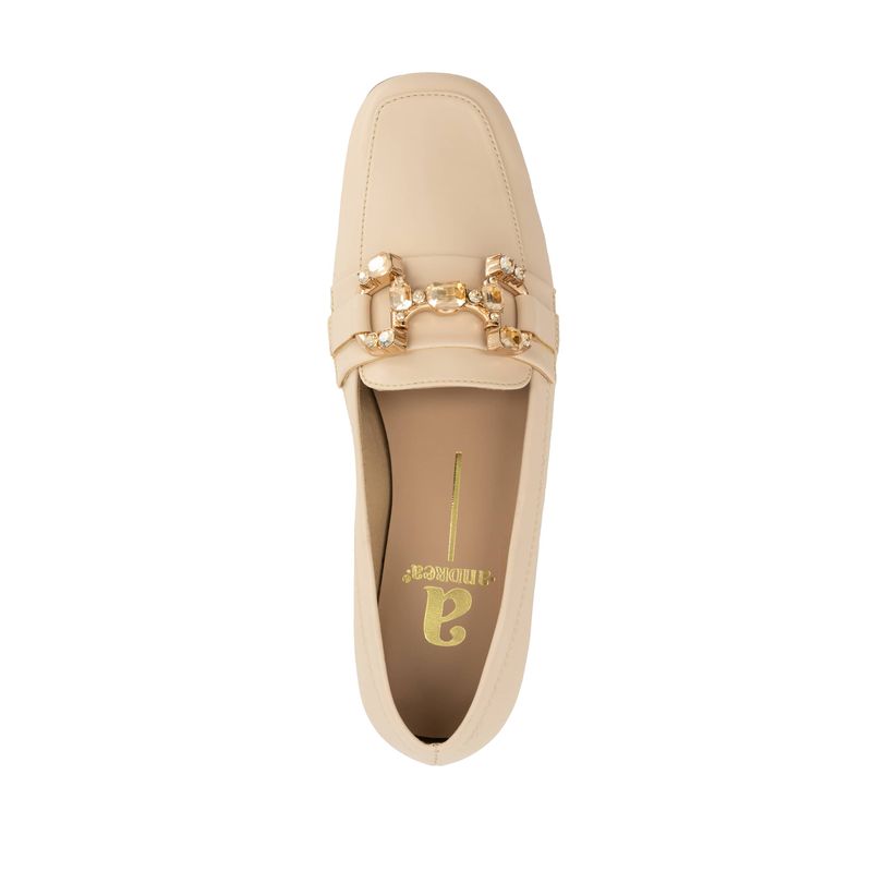flat-andrea-mujer-65123