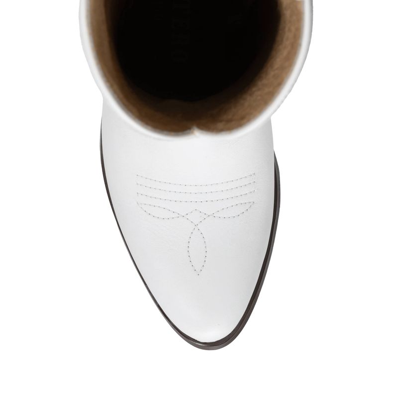 forastero-mujer-66099
