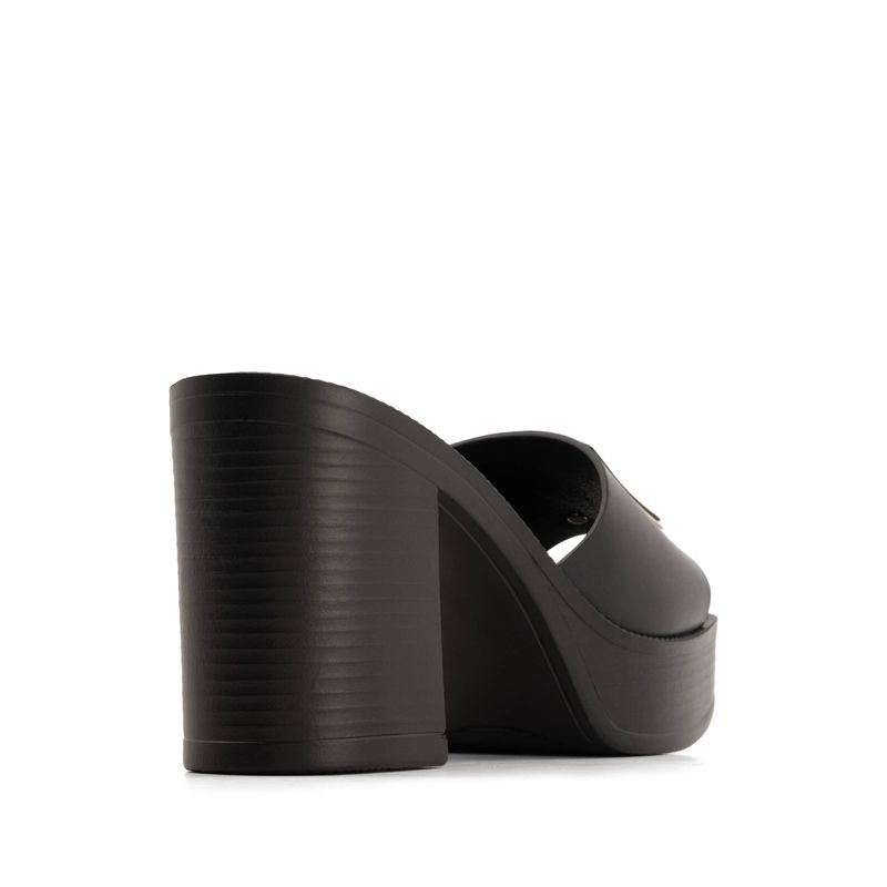 plataforma-andrea-mujer-66143