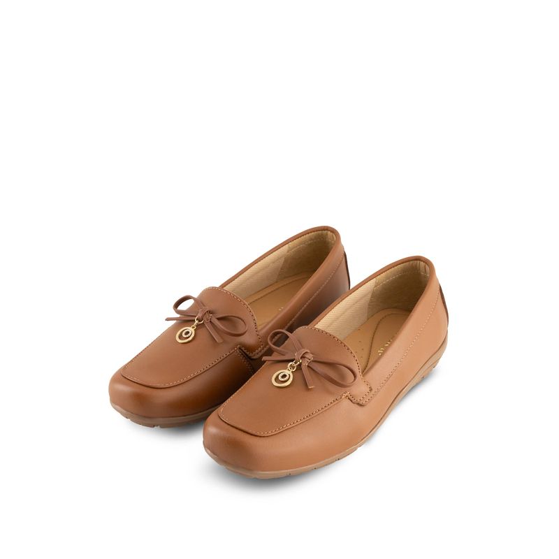 flat-andrea-mujer-68033