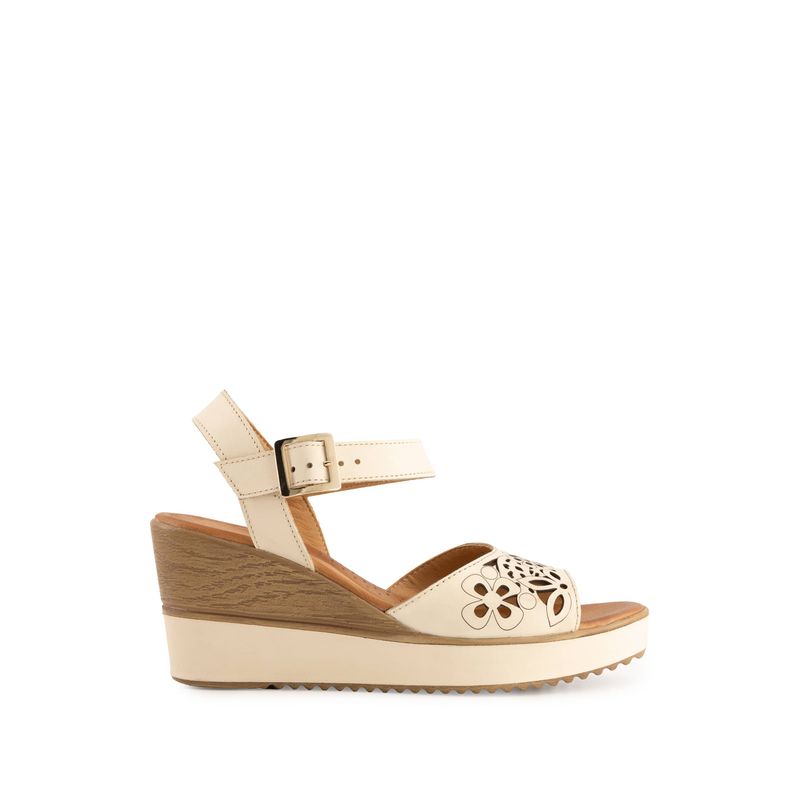 plataforma-andrea-mujer-68321