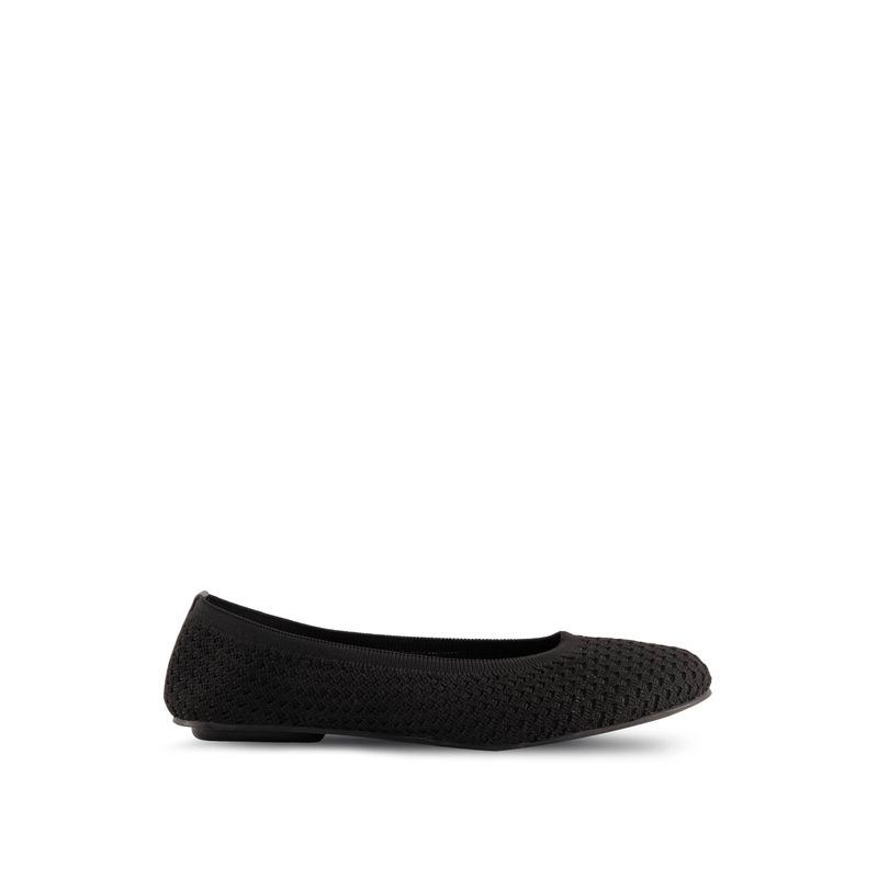 flat-andrea-mujer-69265