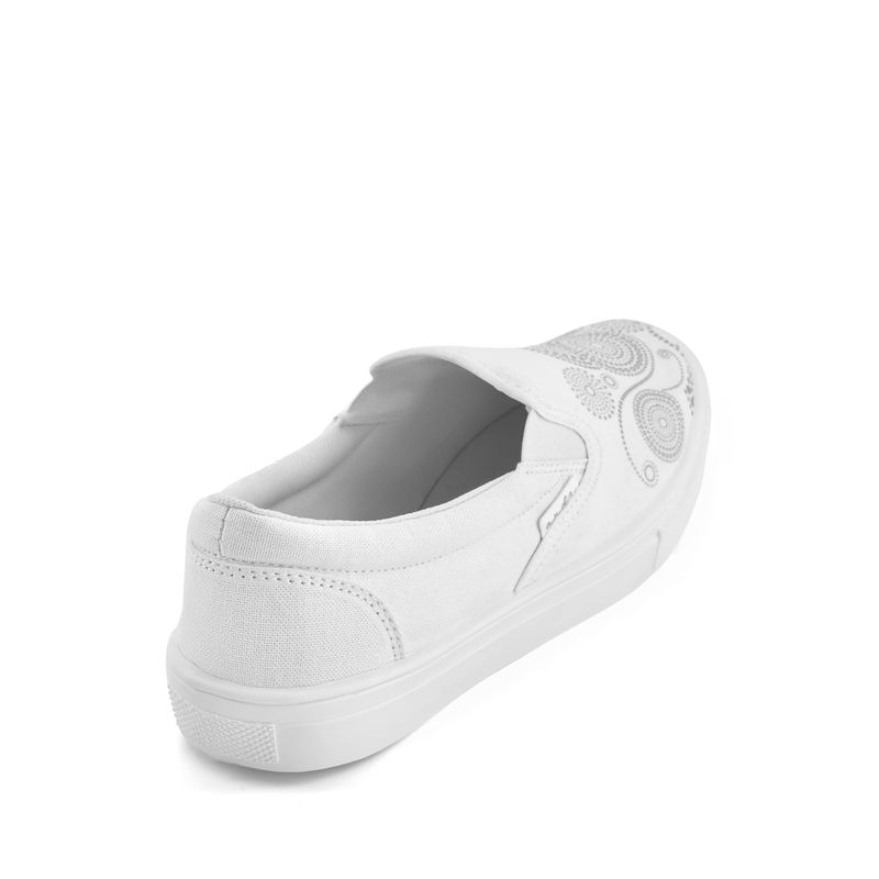 flat-andrea-mujer-83488