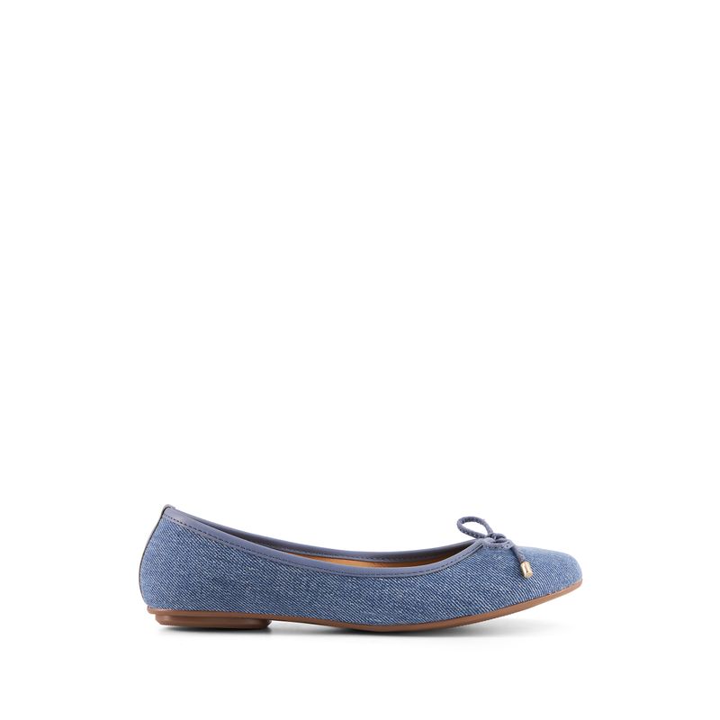 flat-andrea-mujer-69726