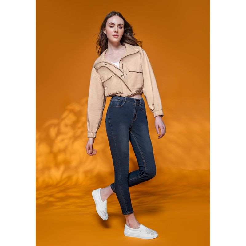 flat-andrea-mujer-83488