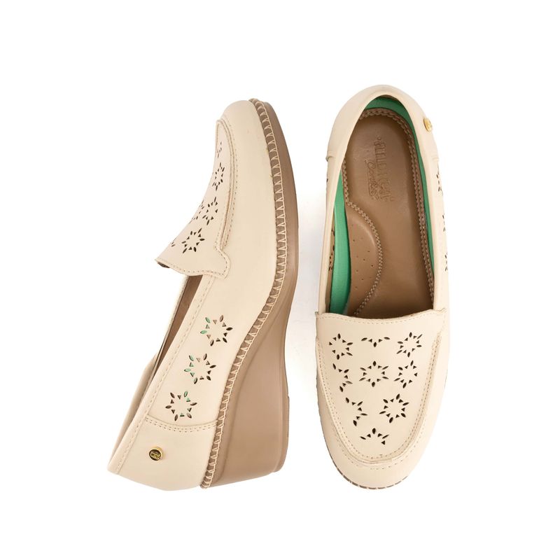 flat-andrea-mujer-73008