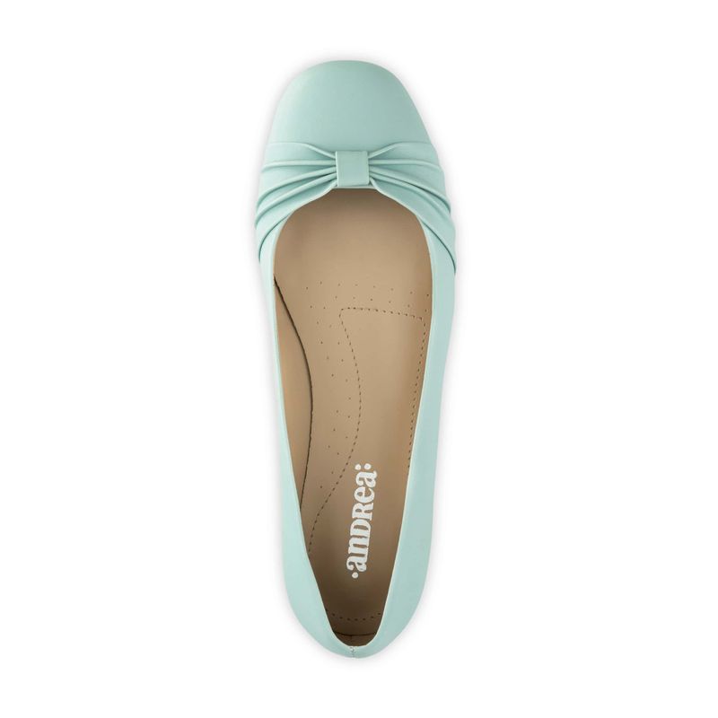 flat-andrea-mujer-87661