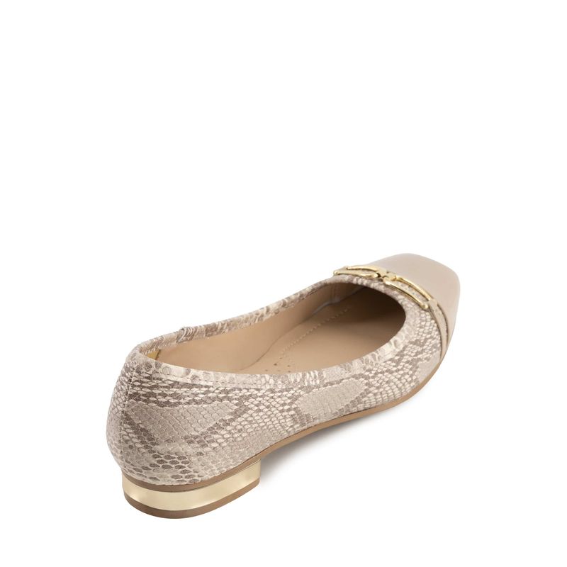 flat-andrea-mujer-65160