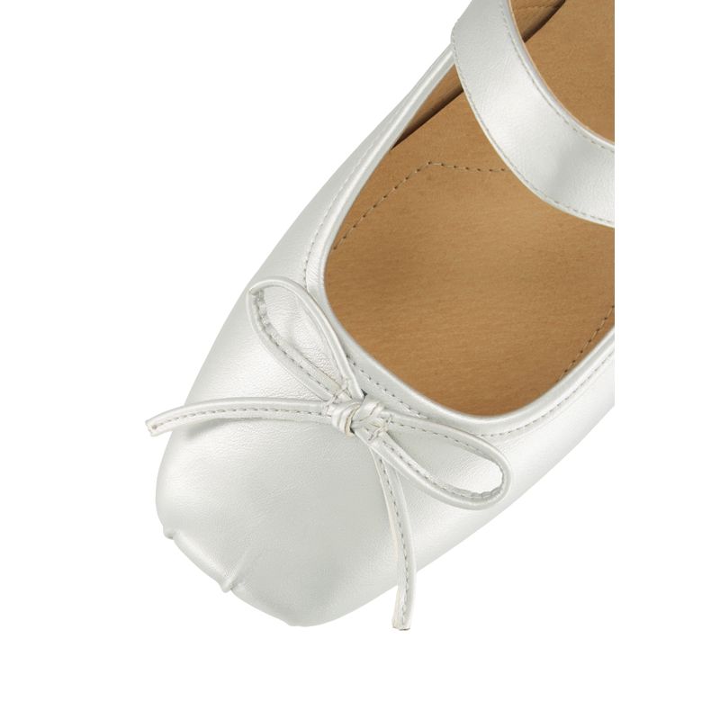 flat-andrea-mujer-60331