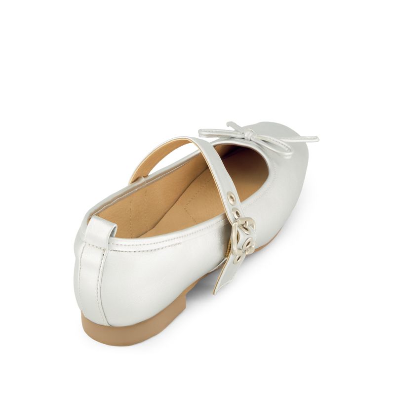 flat-andrea-mujer-60331