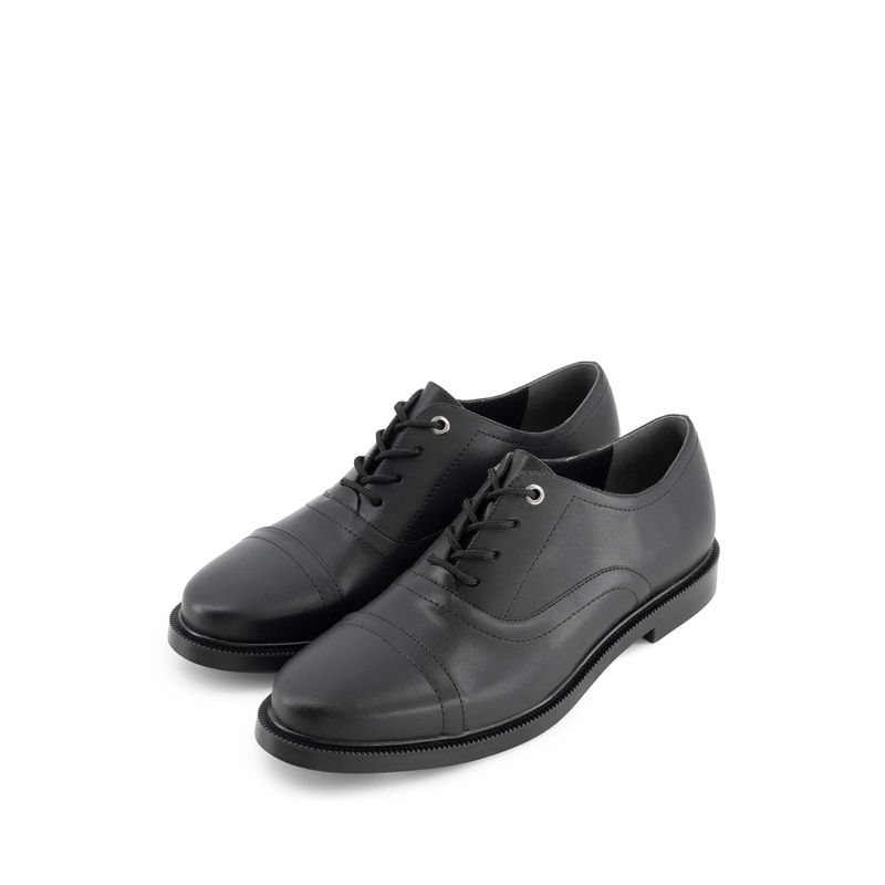 flat-andrea-mujer-87786