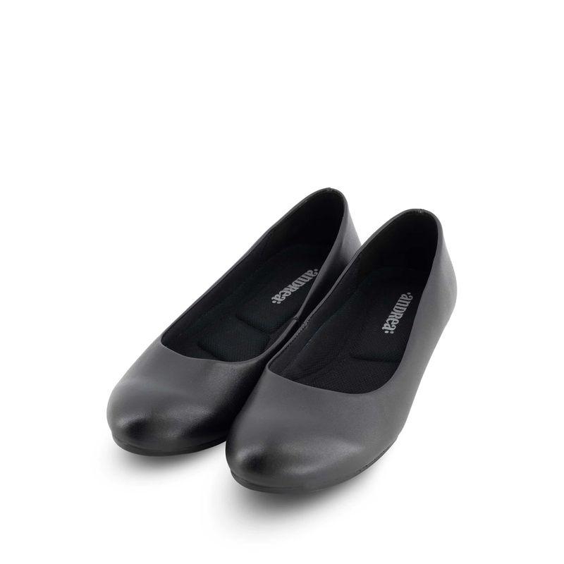 flat-andrea-mujer-87793