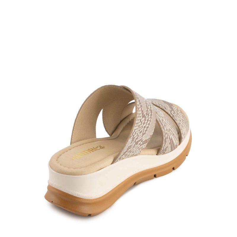 plataforma-andrea-mujer-89174