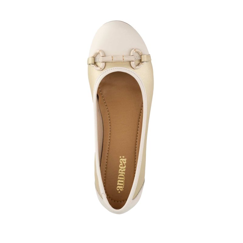 flat-andrea-mujer-89279