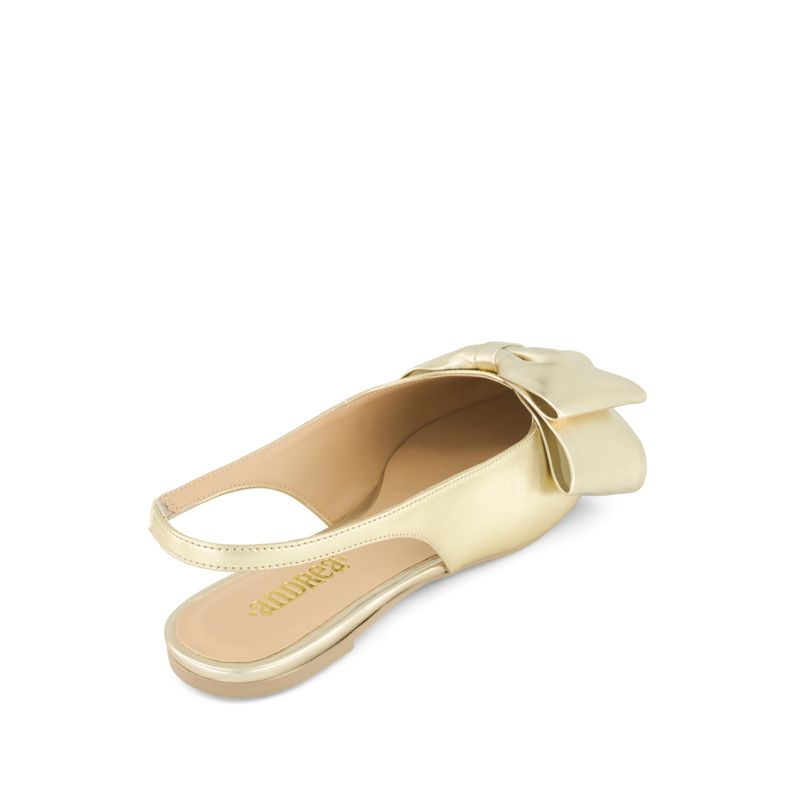 flat-andrea-mujer-89657