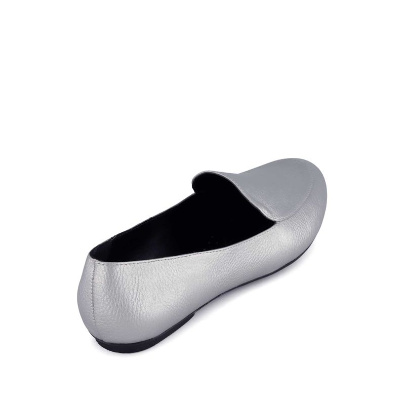 flat-andrea-mujer-85660
