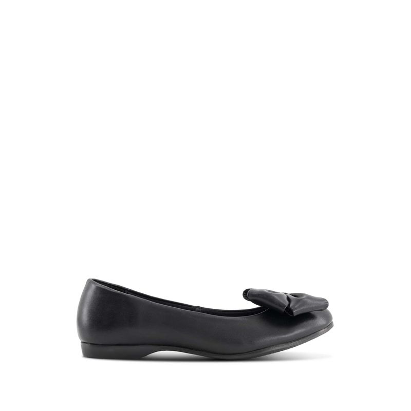 flat-andrea-mujer-87792