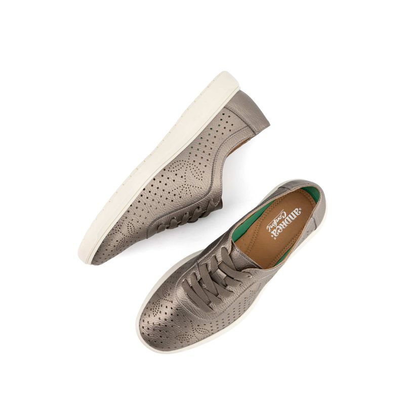 flat-andrea-mujer-88218
