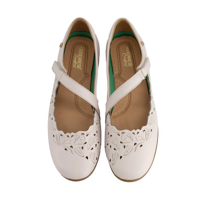 flat-andrea-mujer-88151