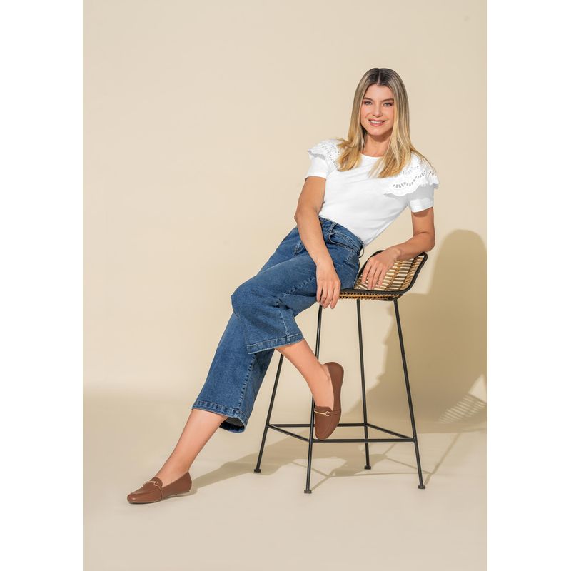 flat-andrea-mujer-89196