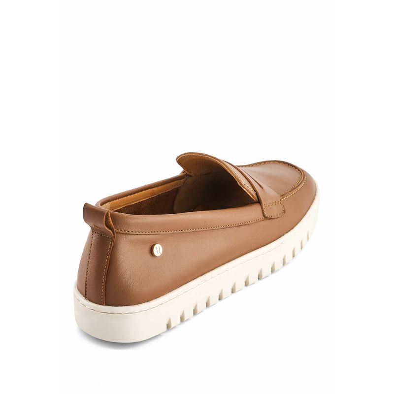 flat-andrea-mujer-90554