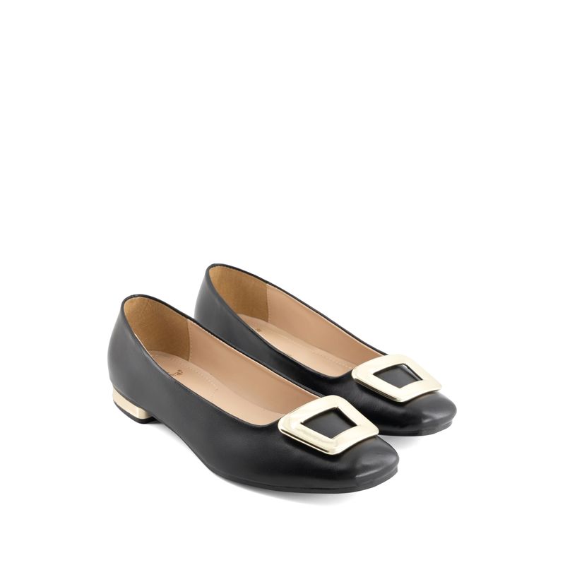 flat-andrea-mujer-90671