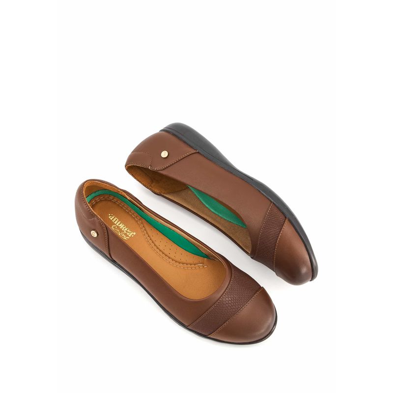 flat-andrea-mujer-90739