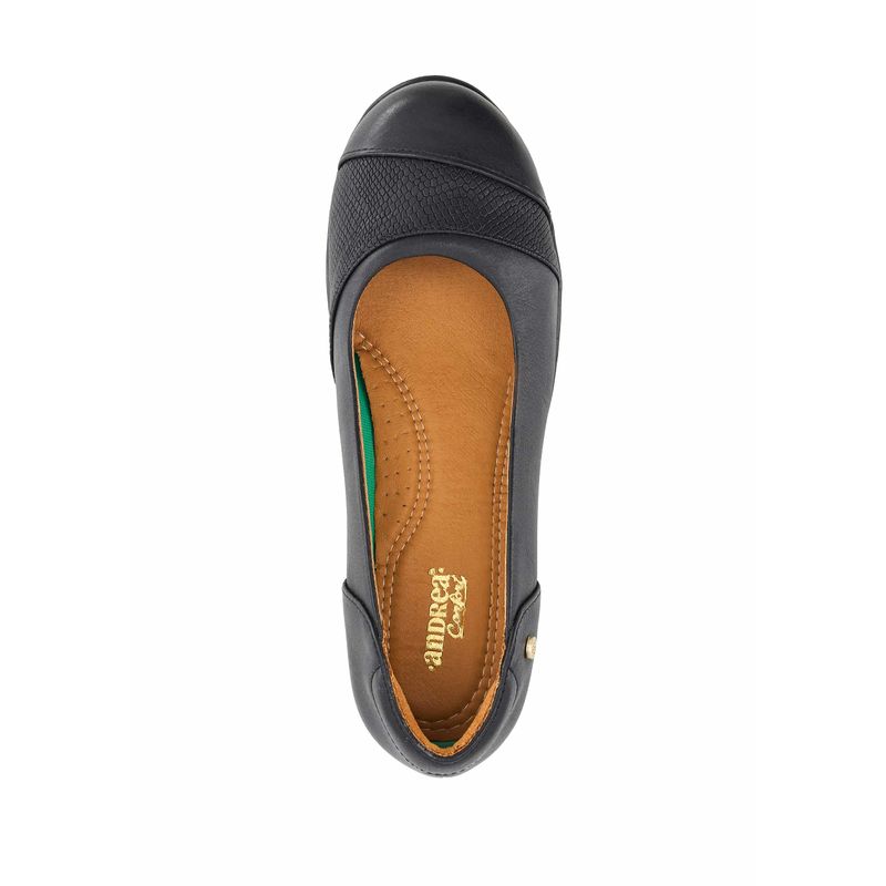 flat-andrea-mujer-90739