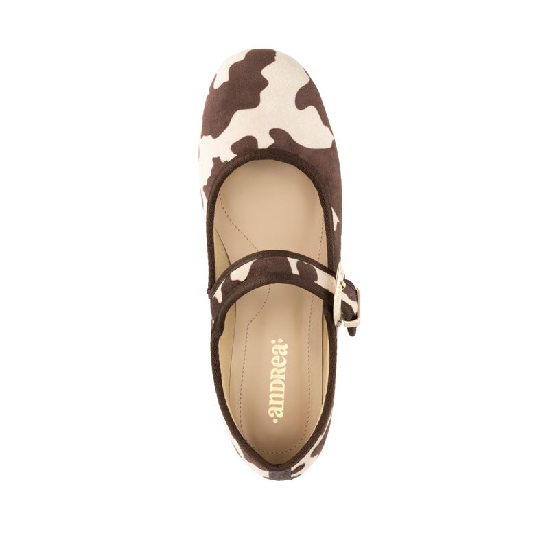 flat-andrea-mujer-90814