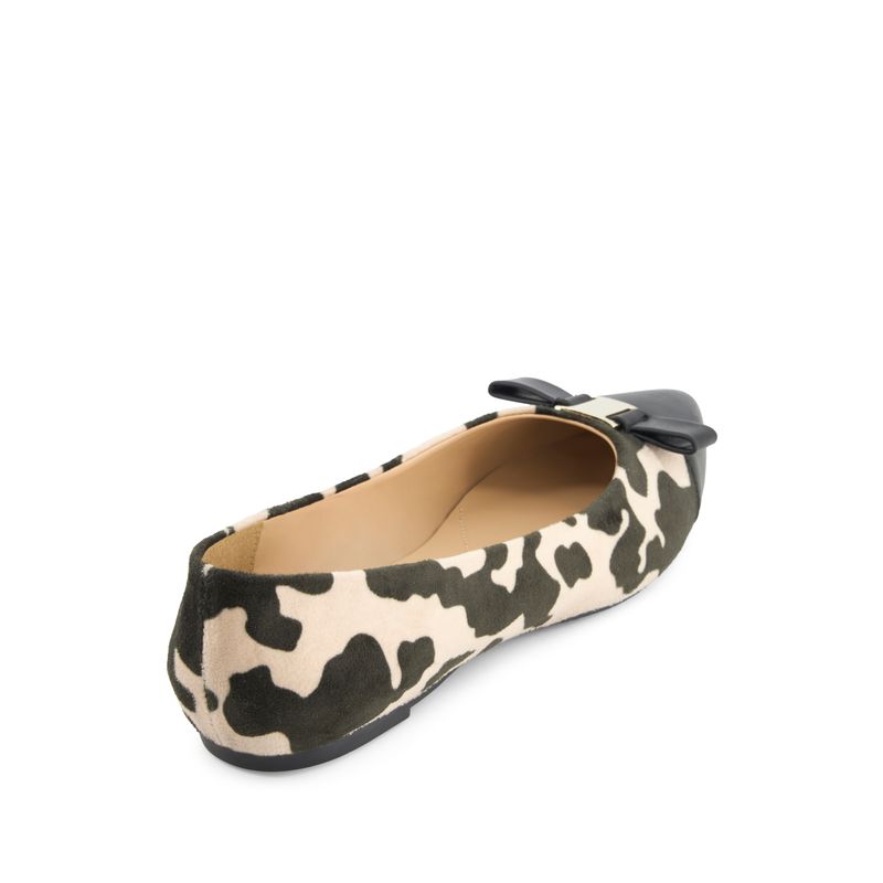flat-andrea-mujer-90820