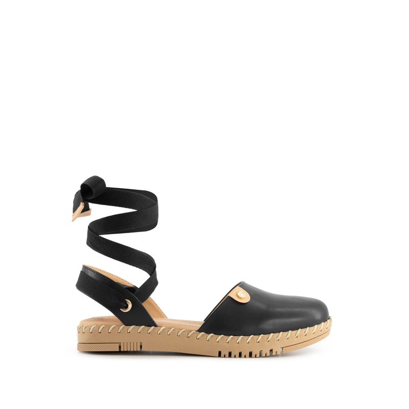 flat-andrea-mujer-65286