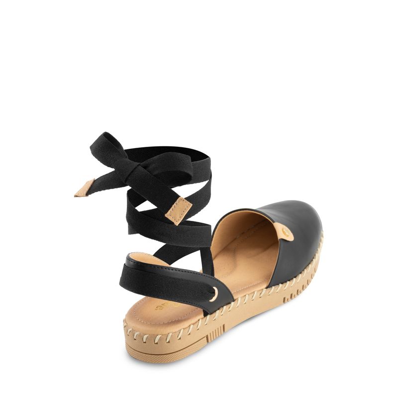 flat-andrea-mujer-65286