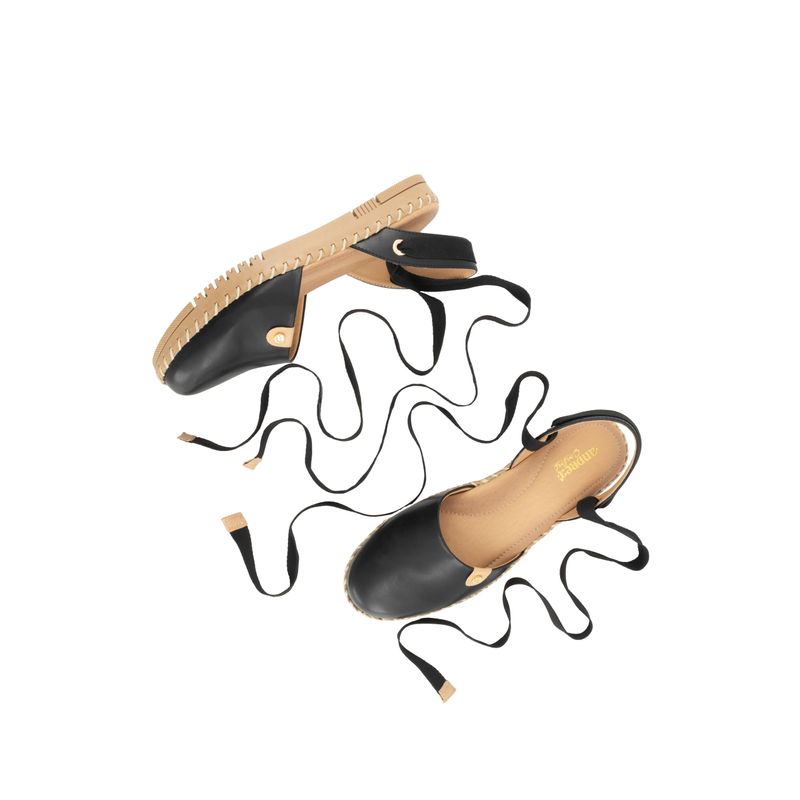 flat-andrea-mujer-65286