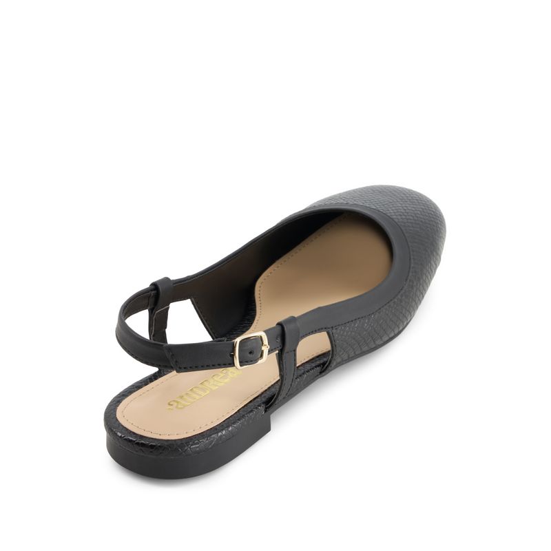 flat-andrea-mujer-91058