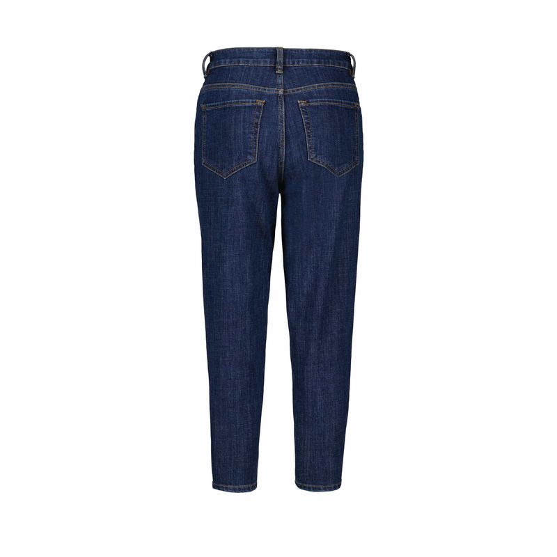 capri-andrea-mujer-93922